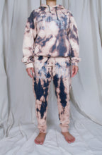 Load image into Gallery viewer, Bleached Sweatpant
